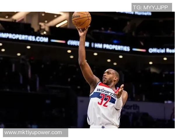 奇才主帅称米德尔顿与CJ经历丰富年轻球员应向他们学习成长